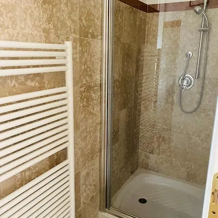 Veba Centro * فيرّارا